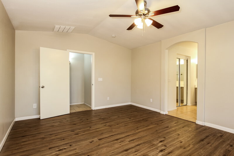 2,005/Mo, 884 S 242Nd Dr Buckeye, AZ 85326 Main Bedroom View 2