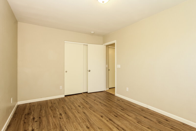 2,005/Mo, 884 S 242Nd Dr Buckeye, AZ 85326 Bedroom View 2