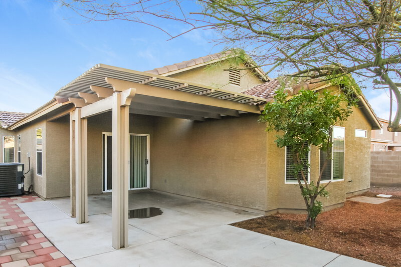 2,005/Mo, 884 S 242Nd Dr Buckeye, AZ 85326 Rear View 2