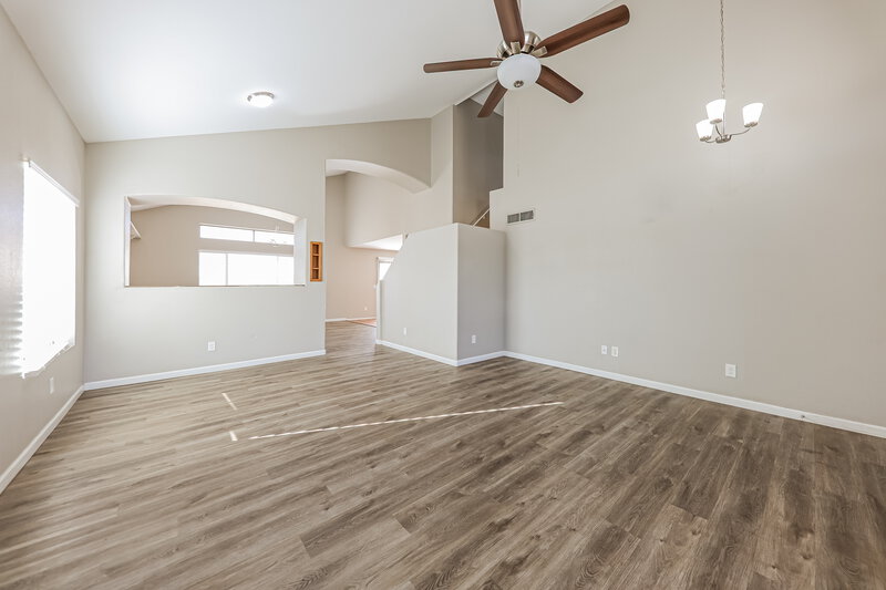 1,880/Mo, 15911 W Tasha Dr Surprise, AZ 85374 Living Room View