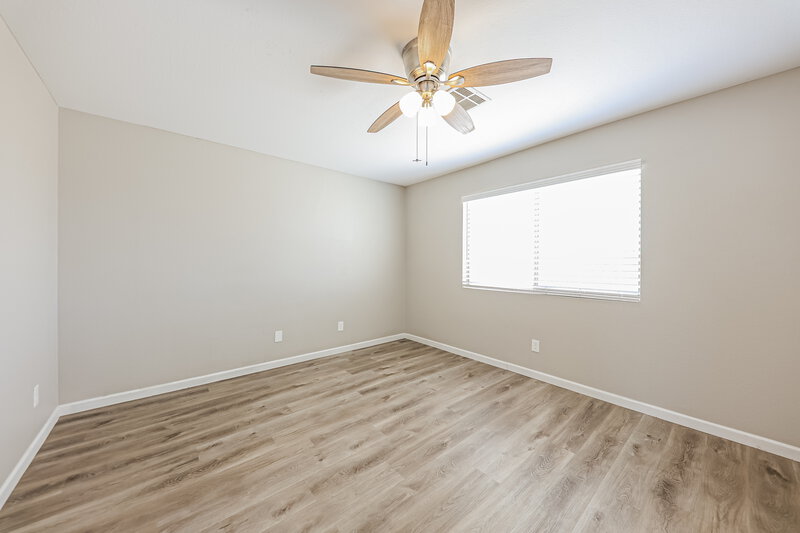 1,880/Mo, 15911 W Tasha Dr Surprise, AZ 85374 Main Bedroom View