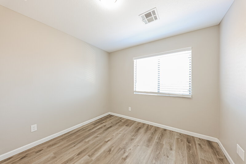 1,880/Mo, 15911 W Tasha Dr Surprise, AZ 85374 Bedroom View 2