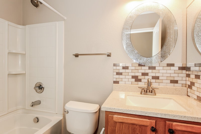 2,305/Mo, 21942 E Creosote Ct Queen Creek, AZ 85142 Bathroom View