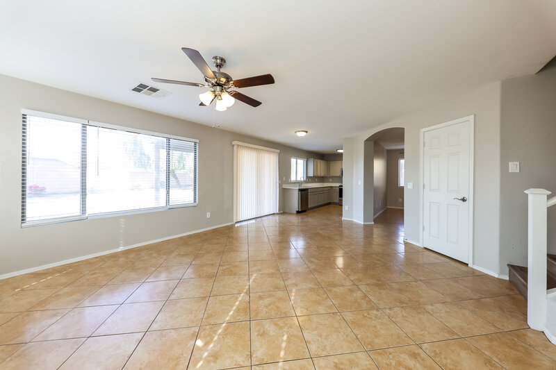 2,000/Mo, 1304 S 159th Ave Goodyear, AZ 85338 Family Room View