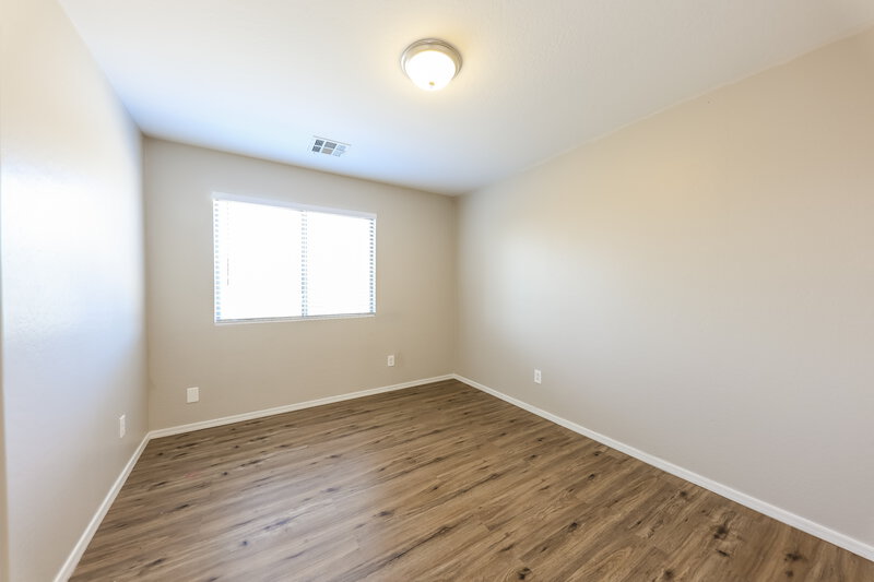 2,000/Mo, 1304 S 159th Ave Goodyear, AZ 85338 Bedroom View