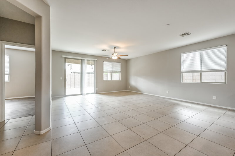2,170/Mo, 12051 W Tether Trl Peoria, AZ 85383 Living Room View 2