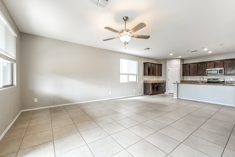 2,170/Mo, 12051 W Tether Trl Peoria, AZ 85383 Living Room View 3