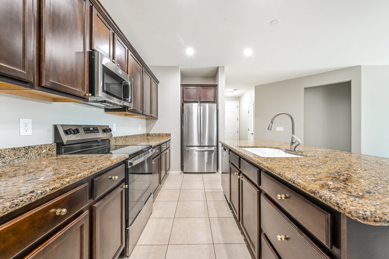 2,170/Mo, 12051 W Tether Trl Peoria, AZ 85383 Kitchen View 3