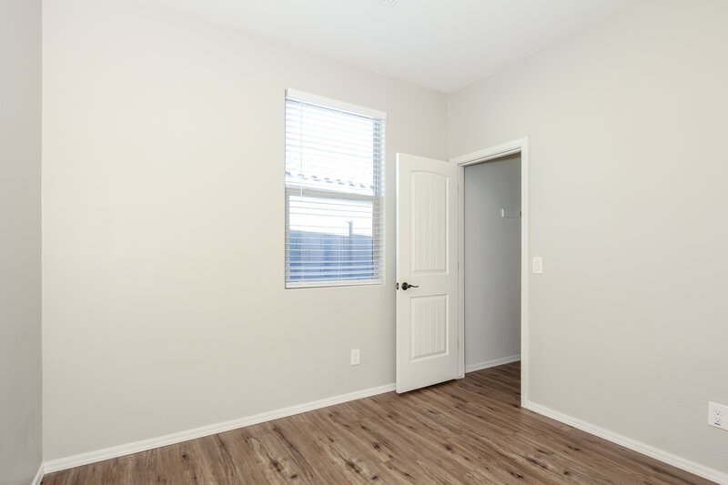 2,105/Mo, 12051 W Tether Trl Peoria, AZ 85383 Bedroom View 2