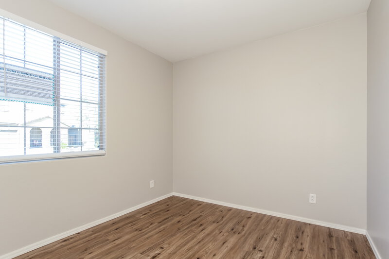 2,105/Mo, 12051 W Tether Trl Peoria, AZ 85383 Bedroom View 3