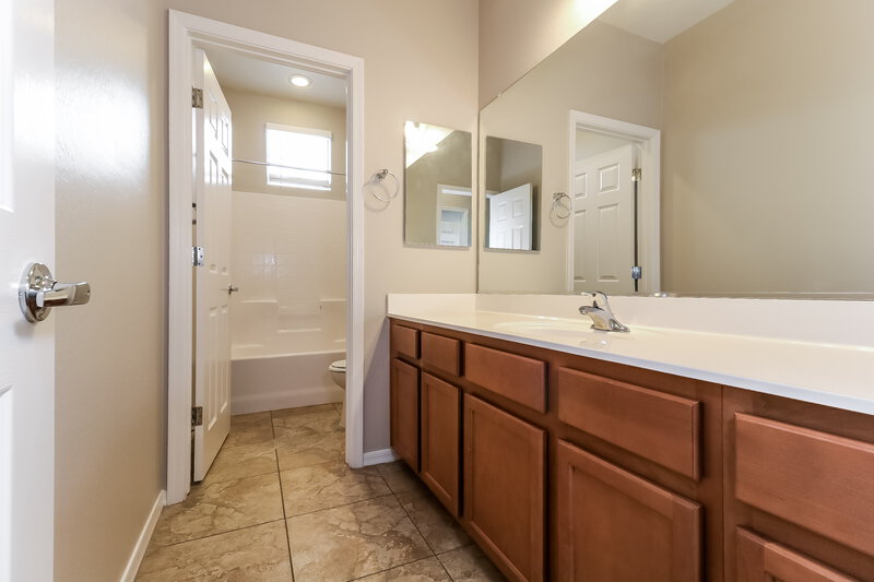 2,395/Mo, 7119 W Wood St Phoenix, AZ 85043 Misc View 15