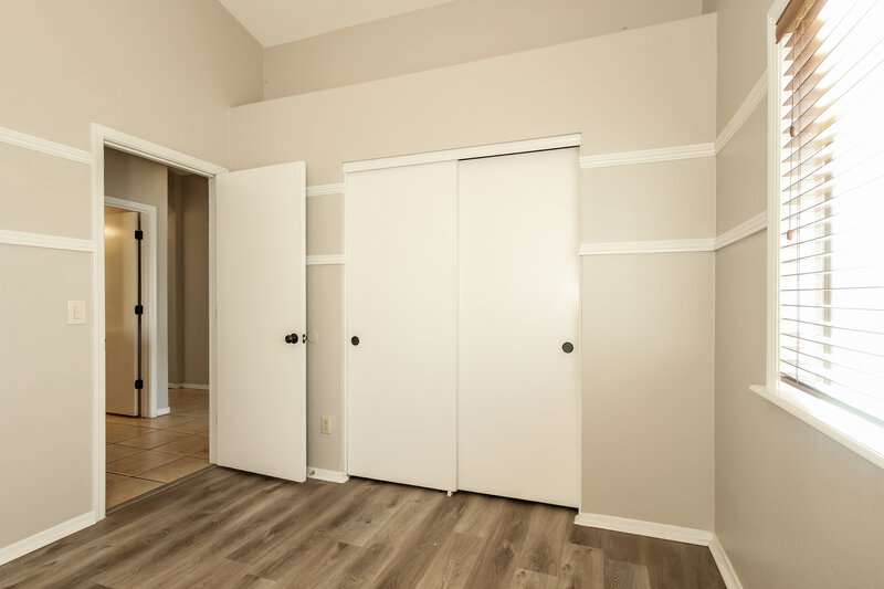 1,745/Mo, 11244 W Ruth Ave Peoria, AZ 85345 Bedroom View 4