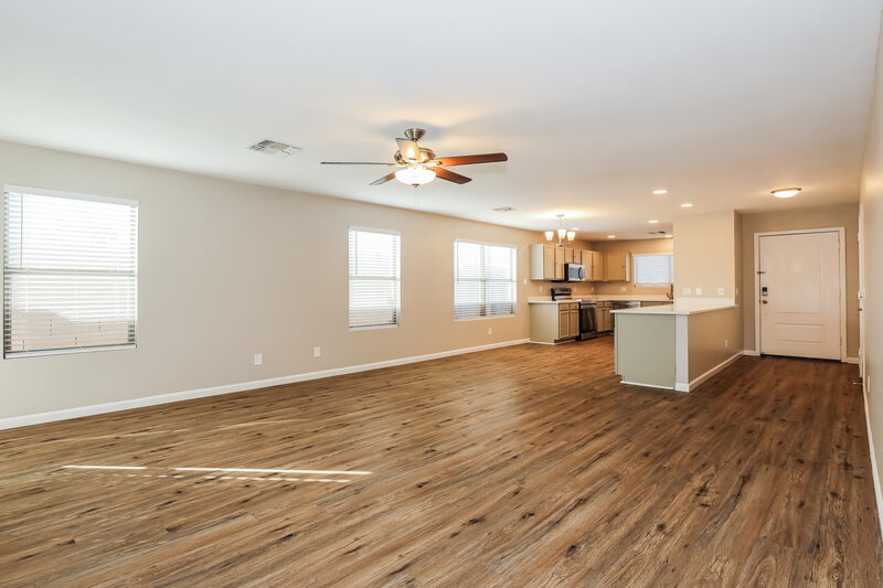 1,980/Mo, 18611 N 22nd St Lot 16 Phoenix, AZ 85024 Misc View 2