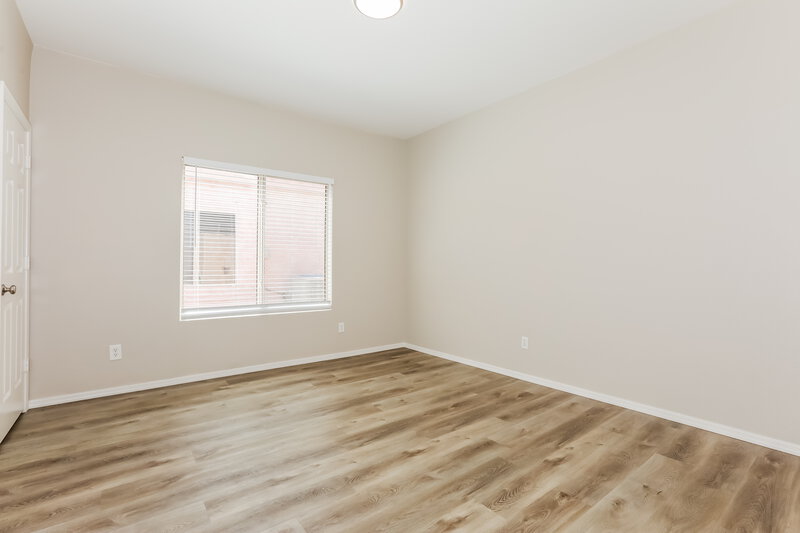 2,015/Mo, 650 E Renegade Pl Queen Creek, AZ 85143 Bedroom View