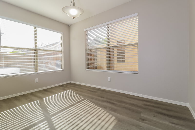 2,190/Mo, 12737 W. Desert Flower Rd Avondale, AZ 85392 Breakfast Nook View