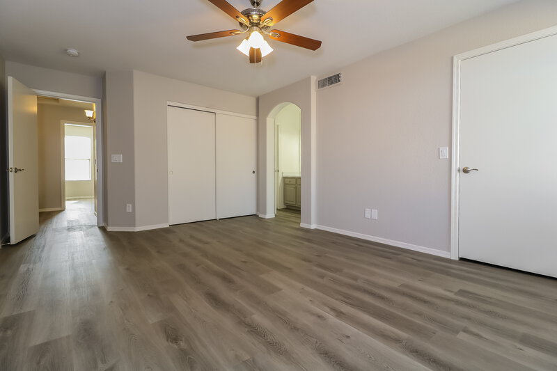 2,190/Mo, 12737 W. Desert Flower Rd Avondale, AZ 85392 Main Bedroom View 2