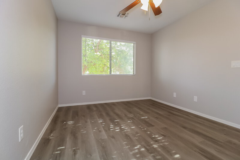 2,190/Mo, 12737 W. Desert Flower Rd Avondale, AZ 85392 Bedroom View 3