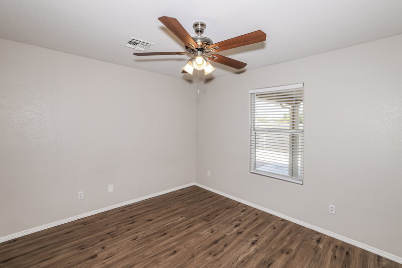 1,720/Mo, 13204 W Calavar Rd Surprise, AZ 85379 Main Bedroom View