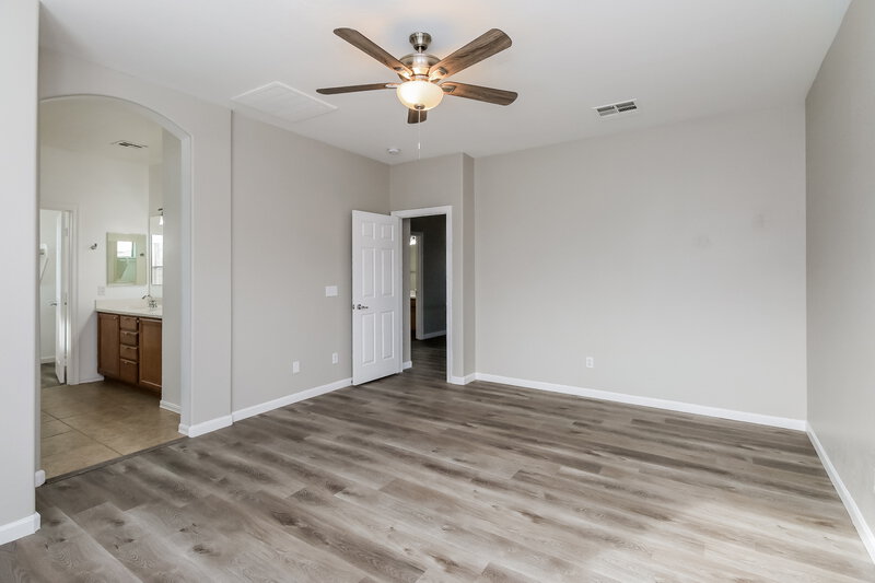 2,440/Mo, 19091 E Pelican Dr Queen Creek, AZ 85142 Main Bedroom View 2