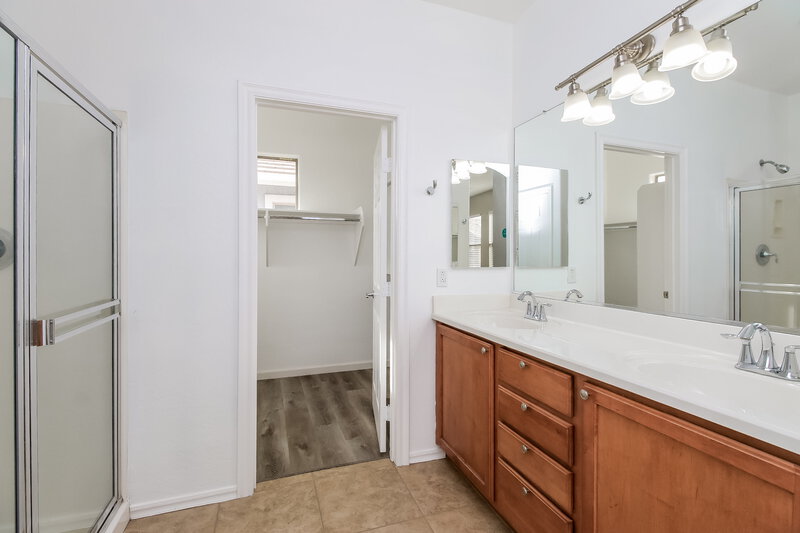 2,440/Mo, 19091 E Pelican Dr Queen Creek, AZ 85142 Main Bathroom View