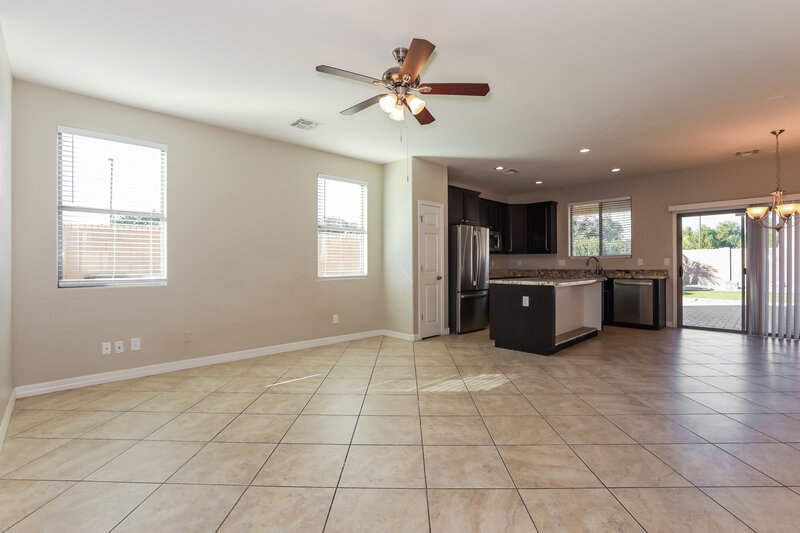 2,360/Mo, 4165 E Thunderheart Trl Gilbert, AZ 85297 Living Room View