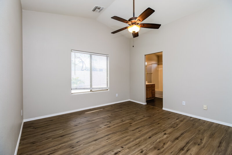1,755/Mo, 41661 W Sunland Dr Maricopa, AZ 85138 Main Bedroom View