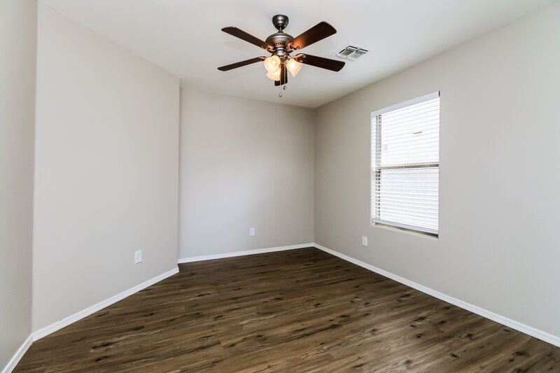 1,755/Mo, 41661 W Sunland Dr Maricopa, AZ 85138 Bedroom View
