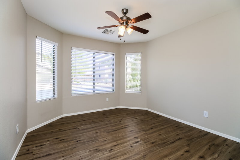 1,755/Mo, 41661 W Sunland Dr Maricopa, AZ 85138 Bedroom View 3