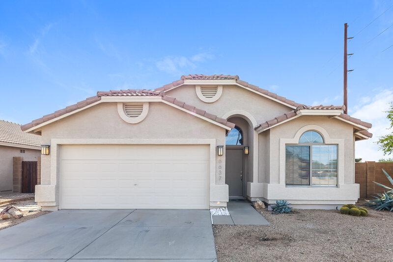2,390/Mo, 6637 W Prickly Pear Trl Phoenix, AZ 85083 External View