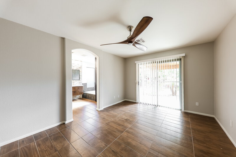 2,390/Mo, 6637 W Prickly Pear Trl Phoenix, AZ 85083 Main Bedroom View