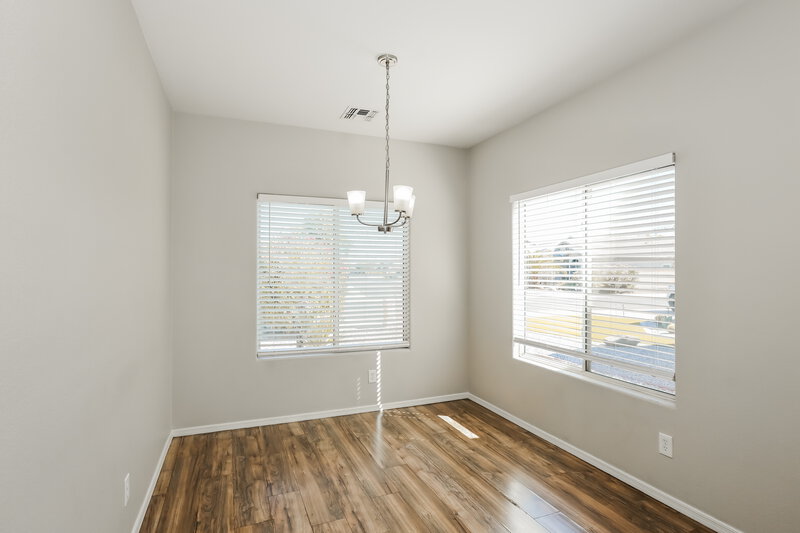 1,775/Mo, 26 N 126th Ave Avondale, AZ 85323 Dining Room View