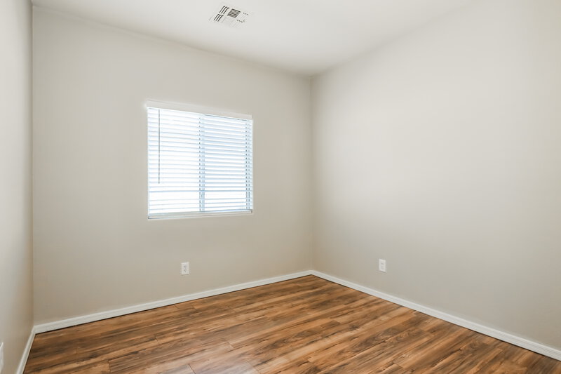 1,775/Mo, 26 N 126th Ave Avondale, AZ 85323 Bedroom View