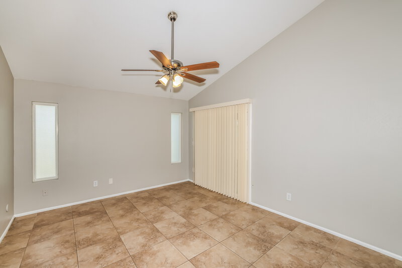 1,985/Mo, 4814 W Mcrae Way Glendale, AZ 85308 Main Bedroom View