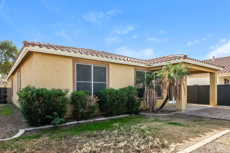 2,150/Mo, 4132 W Lydia Ln Phoenix, AZ 85041 Rear View