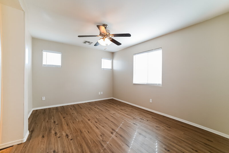 2,160/Mo, 6535 W Adams St Phoenix, AZ 85043 Living Room View