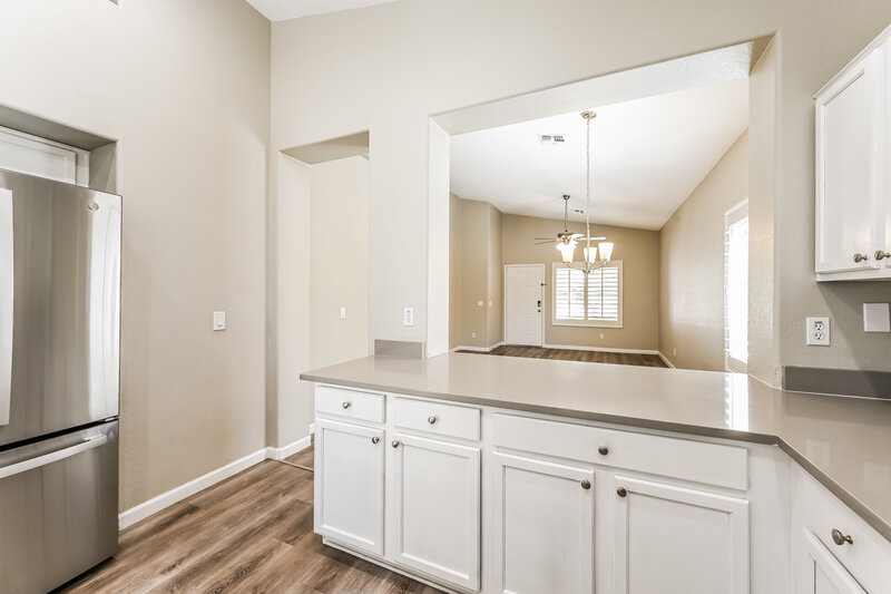 2,215/Mo, 40638 N Key Ln Anthem, AZ 85086 Kitchen View 3