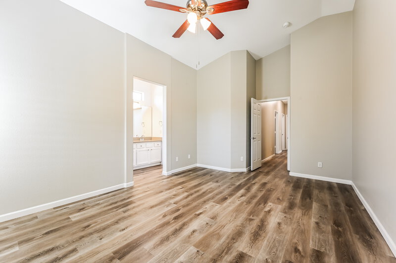 2,215/Mo, 40638 N Key Ln Anthem, AZ 85086 Main Bedroom View 2