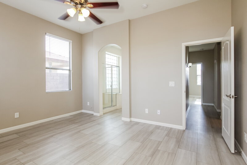 2,245/Mo, 6482 W Matilda Ln Glendale, AZ 85308 Main Bedroom View 2