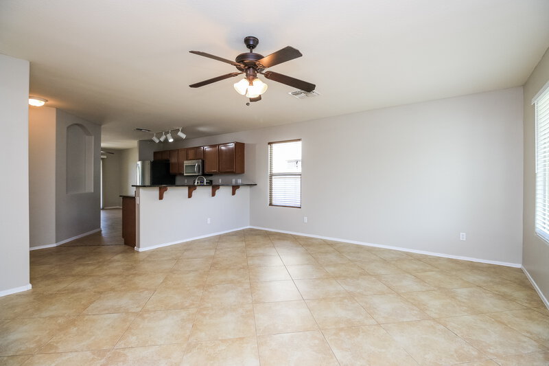 1,845/Mo, 2560 S Powell Rd Apache Junction, AZ 85119 Living Room View 3