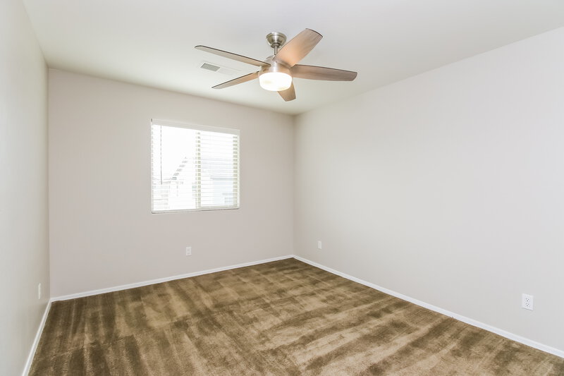 2,040/Mo, 1885 W Stagecoach St Apache Junction, AZ 85120 Bedroom View 2