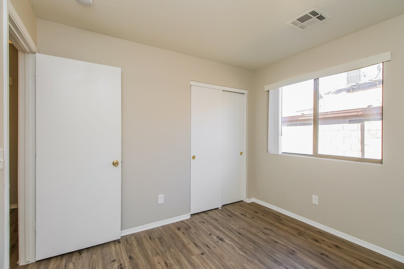 1,985/Mo, 963 E Pima Ave Apache Junction, AZ 85119 Bedroom View 3