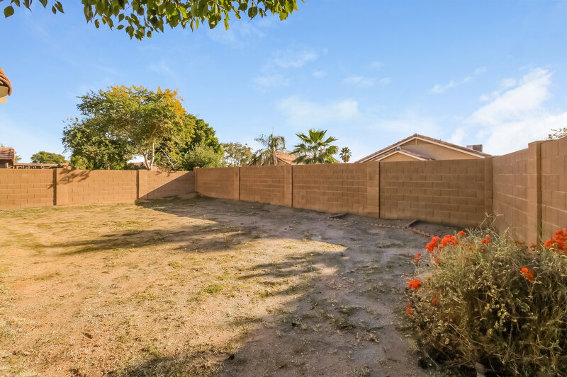 1,985/Mo, 963 E Pima Ave Apache Junction, AZ 85119 Rear View