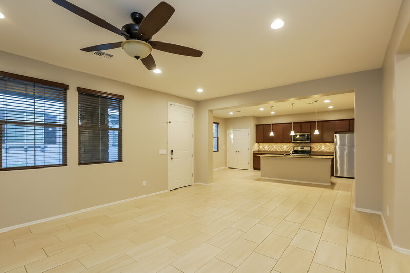 2,340/Mo, 248 N Sandal Mesa, AZ 85205 Living Room View 2