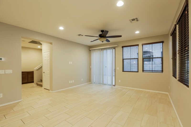 2,340/Mo, 248 N Sandal Mesa, AZ 85205 Dining Room View