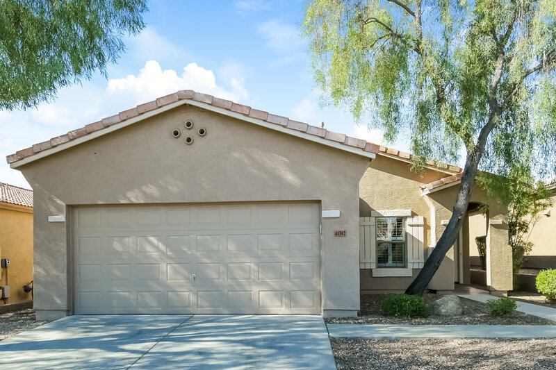 2,080/Mo, 41302 N Hudson Trl Anthem, AZ 85086 External View