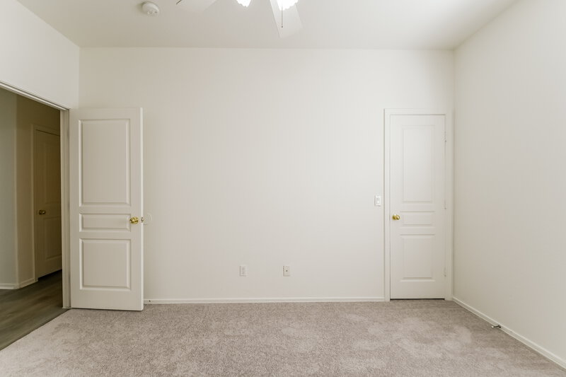 2,080/Mo, 41302 N Hudson Trl Anthem, AZ 85086 Bedroom View