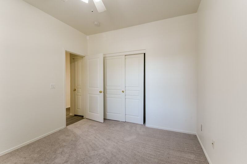 2,080/Mo, 41302 N Hudson Trl Anthem, AZ 85086 Bedroom View 2
