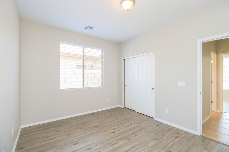 2,300/Mo, 6697 S Cartier Dr Gilbert, AZ 85298 Bedroom View 2