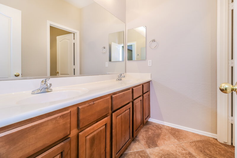 1,990/Mo, 22145 W Twilight Trl Buckeye, AZ 85326 Bathroom View