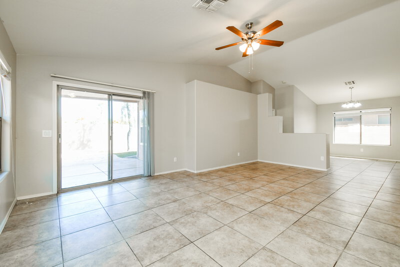 2,080/Mo, 3879 S Conestoga Rd Apache Junction, AZ 85119 Living Room View